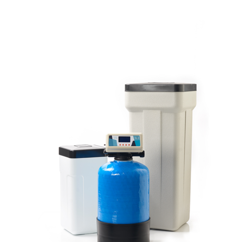 WTR Ceramic High-end waterontharder met Blauwe 15l harsfles en opstelling van een klein en groot zoutvat