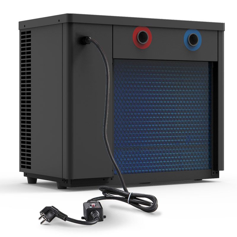 AQUAFORTE AQUAMINI WARMTEPOMP Achterkant met stroom adapter en aansluitingen